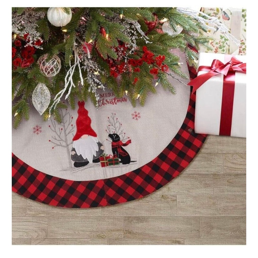 Gnome Black Lab Dog Red Christmas Tree Skirt NEW Embroidery Embroidered